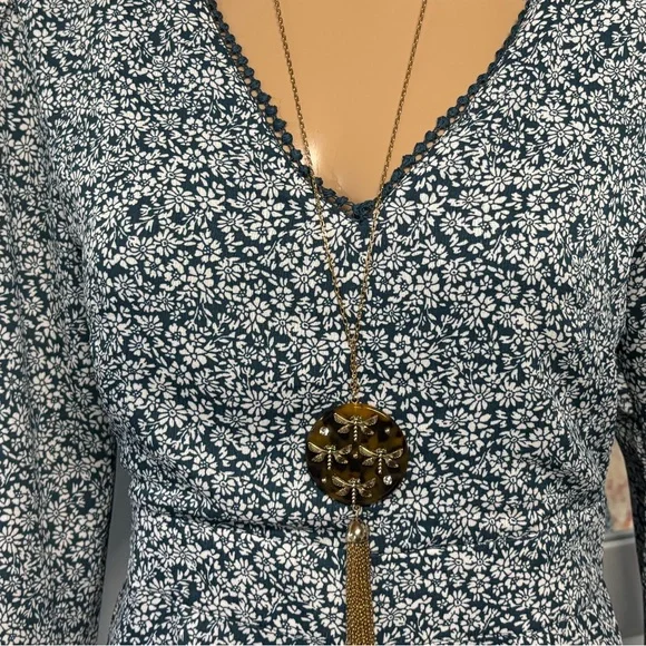 NWT❤️Betsey Johnson Golden Dragonfly Tassel Pendant Necklace - Picture 2 of 5